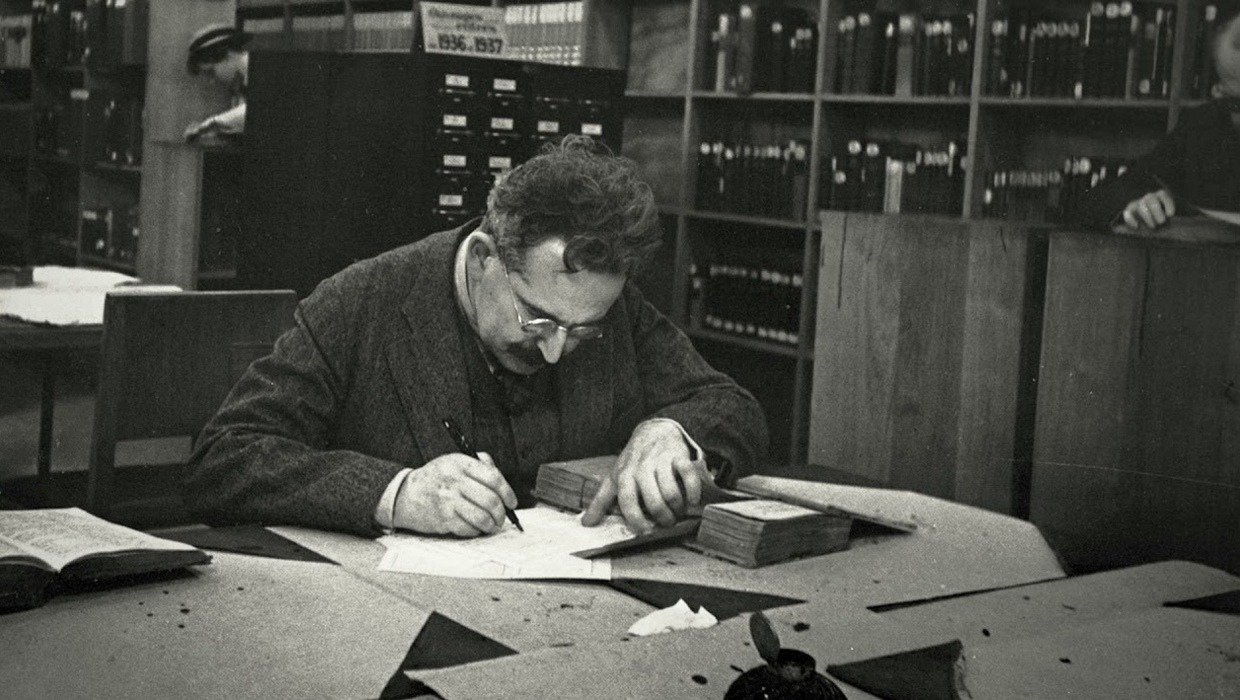 Вальтер Беньямин. Фото: Gisèle Freund