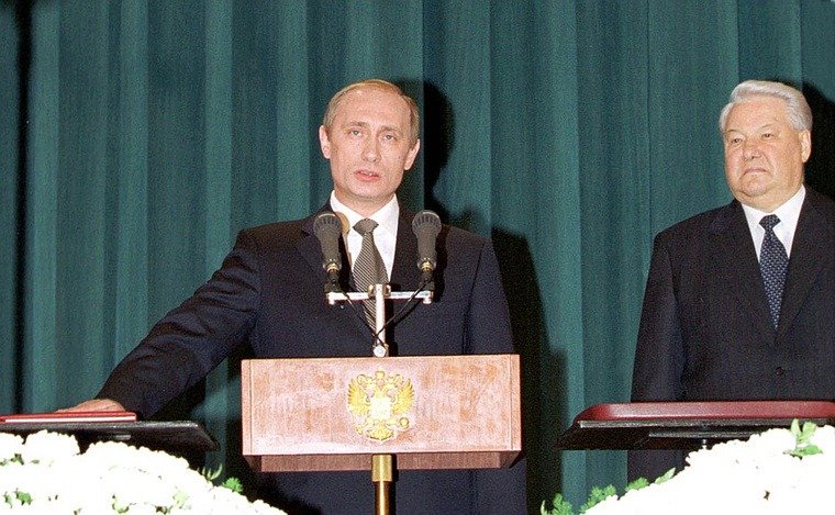 7 мая 2000 года. Фото: kremlin.ru
