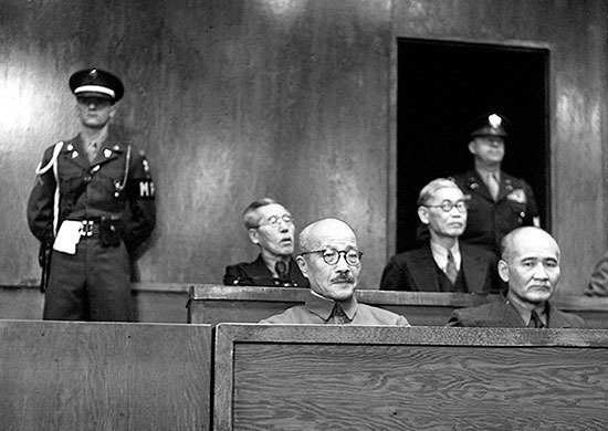 Обвиняемые на Международном военном трибунале для Дальнего Востока. Фото: архив